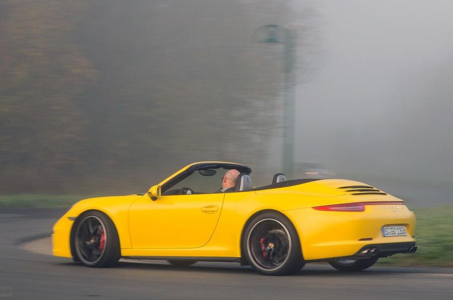  Porsche 911 Carrera 4S 2013 года  (фото 44 из 82)